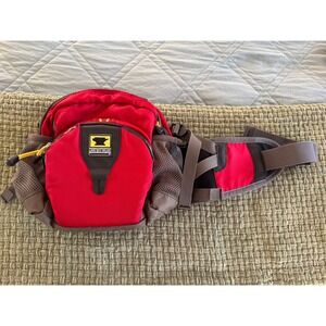 Mountainsmith Swift II Red Hiking Trail Running Hydration Waist Pack Fanny Bag